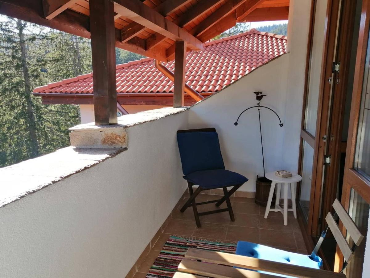 Студио "Птича Песен" - Studio "Birdsong", Смолянски Езера Smolyan Exterior foto